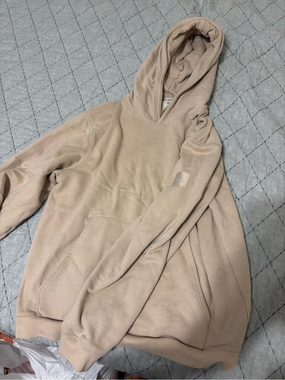 ALO Yoga Neutral Taupe Pull-On Hoodie